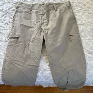 Dockers Pacific Collection Crossover Cargo Pants - NWT - 40x32